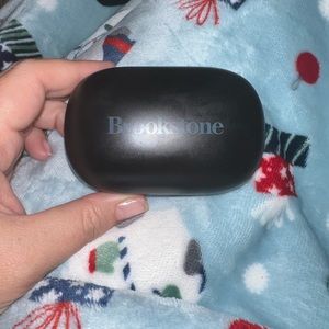 Earbuds